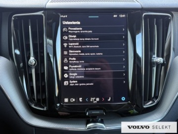 Volvo XC60 II Crossover Plug-In Facelifting 2.0 T6 350KM 2024 Volvo XC 60 T6 Plug-In | AWD | Plus Dark | FV23% |, zdjęcie 16