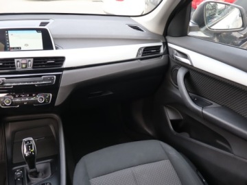 BMW X1 F48 2018 BMW X1 sDrive18i, Salon Polska, Automat, Navi, zdjęcie 7
