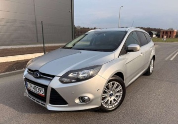 Ford Focus III Kombi 1.6 EcoBoost 150KM 2011 Ford Focus TITANIUM 1.6EB 150ps 6Biegow Tylko115TysPrzebiegu SamParkuje UN