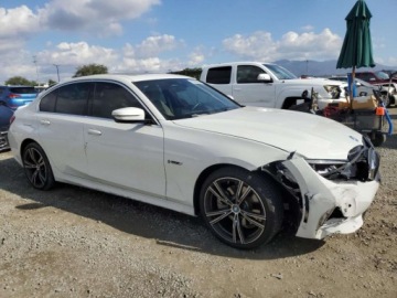 BMW Seria 3 G20-G21 2022 BMW Seria 3 330e 2022 2.0l 2.0 Hybryda 288KM, zdjęcie 4