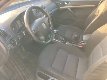 Skoda Octavia II Kombi 2.0 TDI CR DPF 140KM 2007 SKODA OCTAVIA II Combi 2.0 TDI 16V 140 KM AUTOMAT DSG, zdjęcie 15
