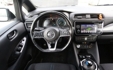 Nissan Leaf II Hatchback Elektryczny 40kWh 150KM 2018 Nissan Leaf Bateria 100 PEWNY Full Dealer ASO Navi Pakiet ZIMA Gwarancja f, zdjęcie 1