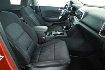 Kia Sportage IV SUV Facelifting 1.6 T-GDI 177KM 2021 Kia Sportage 1.6 T-GDI, Salon Polska, Serwis ASO, zdjęcie 6