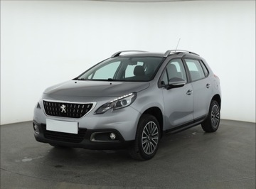 Peugeot 2008 I SUV Facelifting 1.2 PureTech 82KM 2017 Peugeot 2008 1.2 PureTech, Salon Polska, Navi, zdjęcie 1