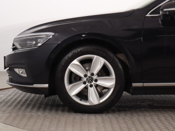 Volkswagen Passat B8 Limousine Facelifting 2.0 TSI 190KM 2021 VW Passat 2.0 TSI, Salon Polska, 1. Właściciel, zdjęcie 14
