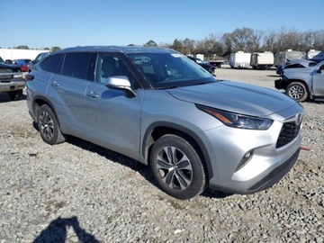 Toyota Highlander III 2022 Toyota Highlander XLE 2022 3.5l 3.5 Benzyna 295KM, zdjęcie 4