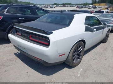 Dodge Challenger III 2023 Dodge Challenger 2023r., 5.7L 5.7 Benzyna 372KM, zdjęcie 3