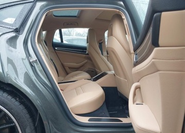 Porsche Panamera II Liftback Facelifting 2.9 330KM 2023 Porsche Panamera 2023r., 44 Platinum Editionplatinum Edition, 2.9L, od ube, zdjęcie 7