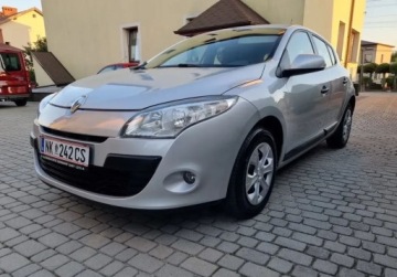 Renault Megane II Sedan 1.6 16V 110KM 2009 Renault Megane Renault Megane Renault Megane 1.6I 110PS Zadbane 1.6 Benzyna, zdjęcie 21