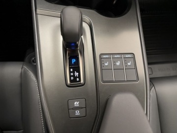 Lexus UX Crossover Facelifting 2.0 300h 199KM 2024 Lexus UX 300h F Sport Design Lexus UX 300h F Sport, zdjęcie 18