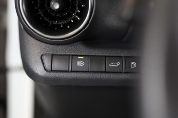 Toyota C-HR II SUV 2.0 Hybrid Dynamic Force 197KM 2024 Toyota C-HR 2.0 Hybrid Dynamic Force GR Sport 2.0 Hybryda 197KM, zdjęcie 17