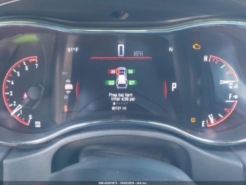 Dodge Durango III 2015 Dodge Durango SXT 2015 3.6L 3.6 Benzyna 290KM, zdjęcie 10