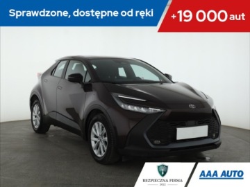 Toyota C-HR II 2024 Toyota C-HR 1.8 Hybrid, Salon Polska