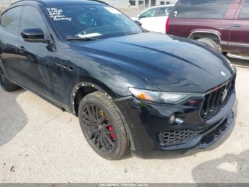 Maserati Levante 2021 Maserati Levante 2021 3.0l 3.0 Benzyna 345KM, zdjęcie 7