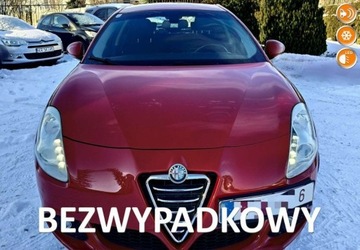 Alfa Romeo Giulietta Nuova II Hatchback 5d 1.4 TB 16v 120KM 2011 Alfa Romeo Giulietta Alfa Romeo Giulietta 1.4 Benzyna 120KM