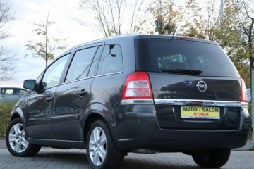 Opel Zafira B 1.6 Twinport ecoFLEX 115KM 2013 Opel Zafira krajowy,1-właściciel,7-osob, zdjęcie 3
