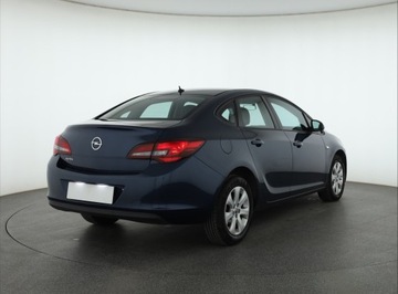 Opel Astra J Sedan 1.6 Twinport ECOTEC 115KM 2015 Opel Astra 1.6 16V, Salon Polska, Serwis ASO, zdjęcie 4