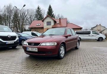 Opel Vectra B Sedan 1.6 16V ECOTEC 101KM 2001