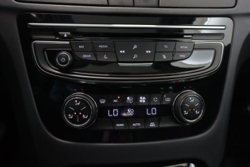 Peugeot 508 I SW Facelifting 2.0 BlueHDi 180KM 2015 Peugeot 508 2.0 BlueHDi, 178 KM, Automat, Skóra, zdjęcie 15