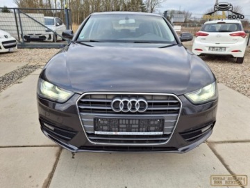 Audi A4 B8 Limousine Facelifting 1.8 TFSI 170KM 2015 Audi a4 1,8 TFSI 170KM automat xenon navi sedan oplacony 1.8 Benzyna 170KM, zdjęcie 2