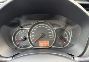 Toyota Yaris III Hatchback 5d Facelifting 1.0 VVT-i 69KM 2016 Toyota Yaris Salon Polska, Serwis ASO, Czujniki park. 1 rej IV 2017r. Gwar, zdjęcie 7