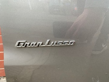 MASERATI LEVANTE Granlusso переднее правое крыло