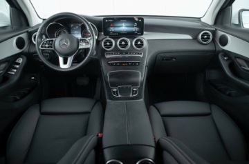 Mercedes GLC C253 SUV Facelifting 2.0 200d 163KM 2022 Mercedes-Benz GLC 200d 4Matic AMG Line Salon PL Autotrade 2.0 Diesel, zdjęcie 25
