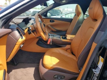 Aston Martin DBX 2021 Aston Martin DBX 2021. 4.0 Benzyna 542KM, zdjęcie 7