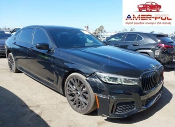 BMW Seria 7 G70 2022 BMW Seria 7 740i 2022 3.0l 3.0 Benzyna 335KM