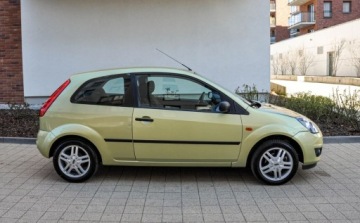 Ford Fiesta VI 1.4 16V 80KM 2005 Ford Fiesta 1,4 Automat 102 tys. km Lift 1.4 Benzyna 80KM, zdjęcie 4