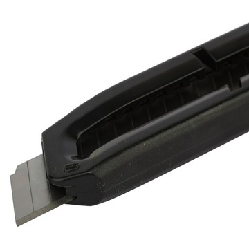 НОЖ STANLEY С ЛОМАТЫМ ЛЕЗВИЕМ 18 ММ STHT10323-8