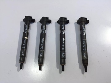 MERCEDES C KLASA W205 2.2 CDI WTRYSKI WTRYSKIWACZE