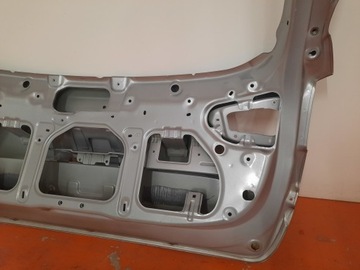 HYUNDAI I 30 III 17- VÍKO KUFRU KUFRU ZADNÍ STŘÍBRNÁ