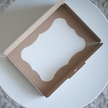 папка с окошком 20х30 А4