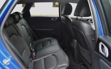 Kia Ceed III Kombi Plug-In Hybrid 1.6 GDi Plug-in Hybrid 141KM 2021 Kia Ceed GWARANCJA, 2021r, Hybryda Plug-In, Bogate wyposazenie, Niski prze, zdjęcie 7