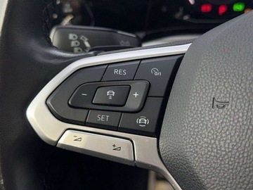 Volkswagen Golf VIII Alltrack 2.0 TDI 200KM 2021 Volkswagen Golf Android Auto Nawigacja Panowama Hak Reflektory LED Tempomat, zdjęcie 21