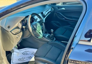 Opel Astra K Sports Tourer 1.4 Turbo 125KM 2019 Opel Astra 1.4T 125KM Navi Kamera PDC Asystent pasa lusterek Polskory AGR, zdjęcie 16
