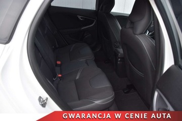 Volvo V40 II 2017 Volvo V40 Lift Duza-Navi Full-LED Klimatronic Tempomat Ambiente AluFelgi, zdjęcie 6