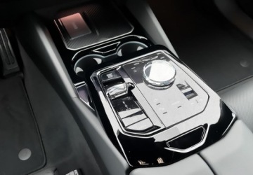 BMW Seria 5 G90-91 Touring 2.0 520d 197KM 2026 BMW Seria 5 520d xDrive, Panorama, M sport, Pakiet Travel, Bowers, 21 cali, zdjęcie 12