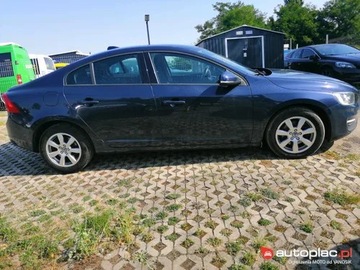Volvo S60 II 2014 Volvo S60 II 2.0 D3 5 cylindrowy, moc 190 KM, 490 Nm, zdjęcie 6