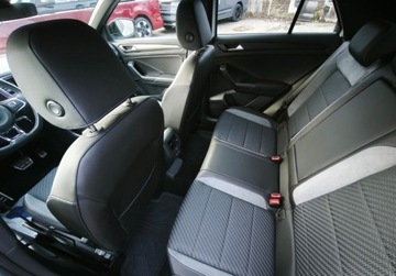 Volkswagen T-Roc I SUV 1.5 TSI ACT 150KM 2021 Volkswagen T-Roc Premium R-LINE, FV 23, ACC, Kamera, GPS, Podgrzewane fote, zdjęcie 18