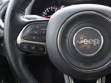 Jeep Renegade SUV Facelifting 1.0 GSE T3 Turbo 120KM 2019 Jeep Renegade 1.0 T-GDI, Salon Polska, Serwis ASO, zdjęcie 16