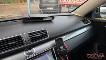 Volkswagen Passat B7 Variant 2.0 TDI CR DPF BlueMotion 170KM 2011 Volkswagen Passat 2.0tdi 170KM dsg skory Navi acc blis el.klapa max wersja, zdjęcie 19