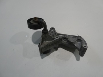APA DRŽÁK ALTERNÁTORA VW T4 2.4 D 074903143F