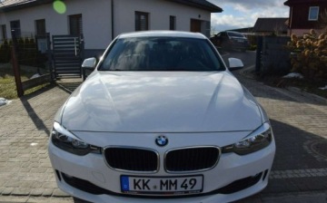 BMW Seria 3 F30-F31-F34 Touring Facelifting 2.0 316d 116KM 2015 BMW Seria 3 2.0D 2015r Klimatronik Elektryczna Klapa Sprowadzony Oplacony, zdjęcie 8