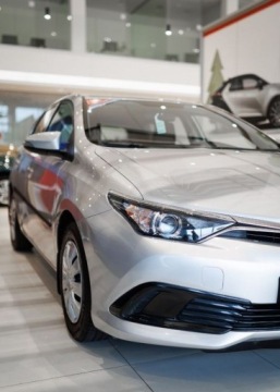 Toyota Auris II Hatchback 5d Facelifting 1.33 Dual VVT-i 99KM 2015 Toyota Auris 1.33 VVT-i Active 1.3 Benzyna 99KM, zdjęcie 26