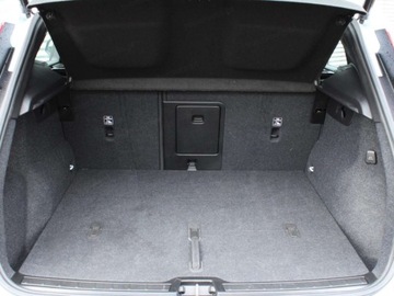 Volvo XC40 Crossover Facelifting 2.0 B3 163KM 2025 VOLVO XC40 B3 Plus Dark Suv 2.0 (163KM) 2025, zdjęcie 14