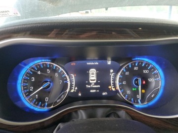 Chrysler Pacifica II 2022 Chrysler Pacifica Pinnacle 2022 3.6l 3.6 Benzyna 287KM, zdjęcie 9