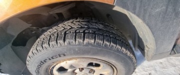 Dacia Duster I 2016 Dacia Duster 2016r, 1.6 Benzyna. Uszkodzony tyl i lekko prawy przod. Jezdzi, zdjęcie 18