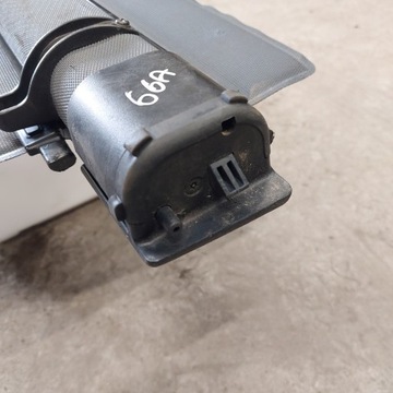 AUDI A4 B5 KOMBI ROLETA POLIČKA KUFRU BARVA OCELOVÝ 8D9863553
